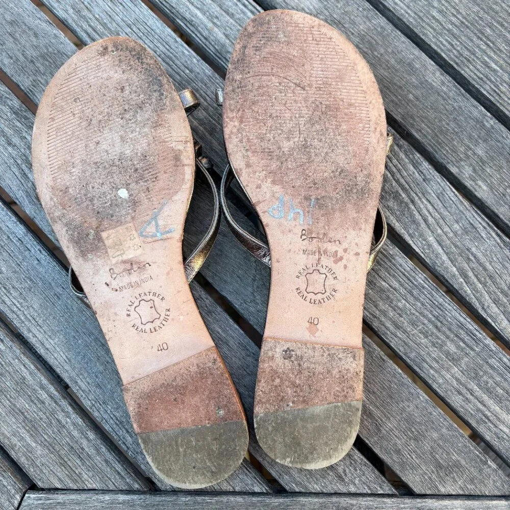 Boden Jeweled Thong Sandal Size EU 40 / US 9 Metallic Pewter